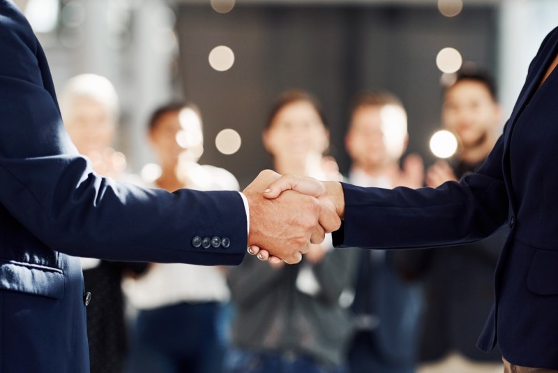 Hand shake